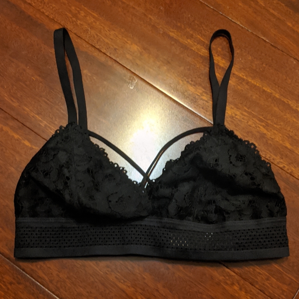 Black Lace Strappy Bralette